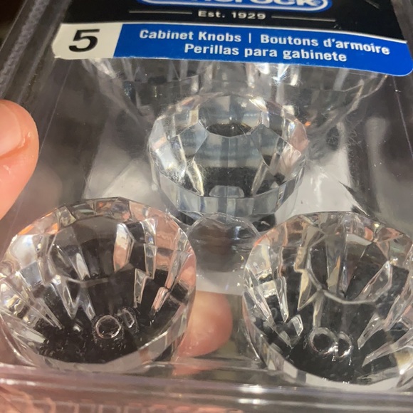 NWT amerock clear knobs - Picture 2 of 4